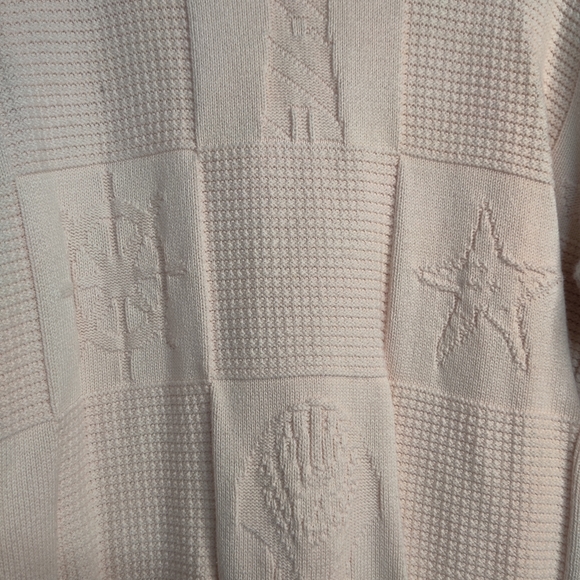 Crown Point Men's Sweater - Picture 3 of 16